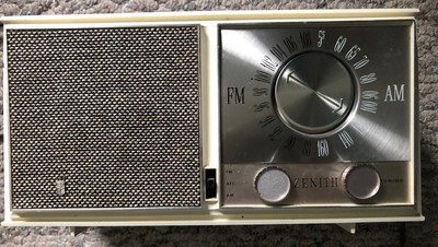 vintage zenith am fm tube radio